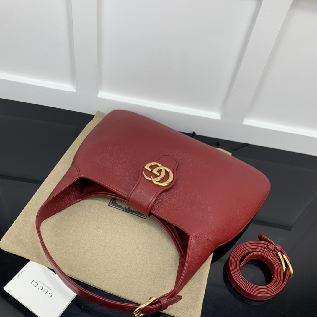 Gucci Hobo Bags